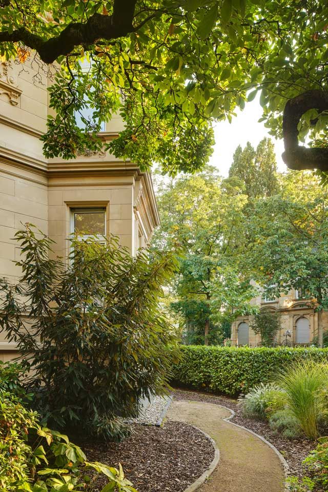 Eingangsbereich der Ortho-Klinik Rhein-Main