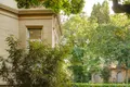 Gartenweg an der Jugendstilvilla der Ortho-Klinik Rhein-Main